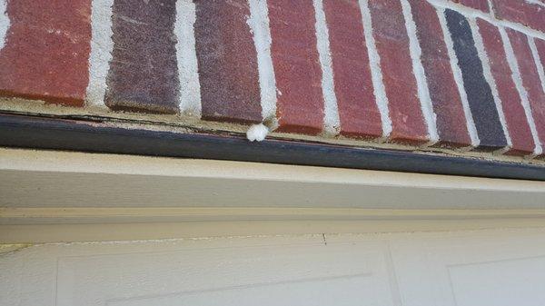 Dublin Ohio home inspection, weep wick at brick veneer.