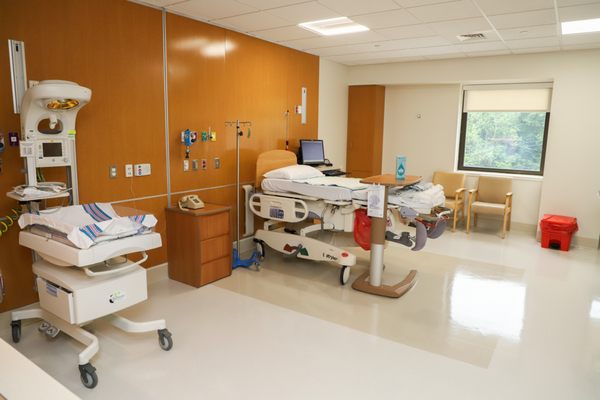 New birthing suite in expanded and modernized Maternity Unit