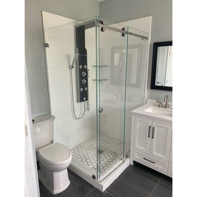 90 Degree Serenity Shower (Low Iron) Which Includes Chrome Hardware.