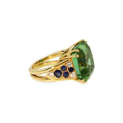 Modern Tsavorite Ring