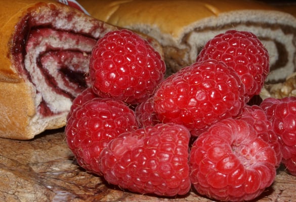 Raspberry Hungarian Roll