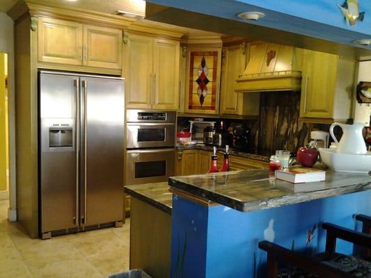 Vigoa and Son Kitchen Cabinets