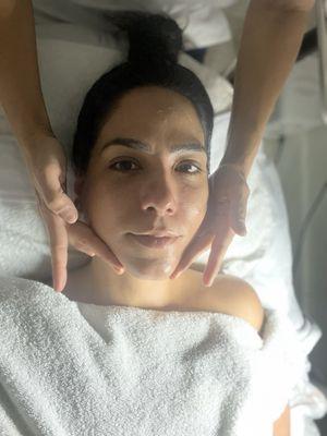 Facial