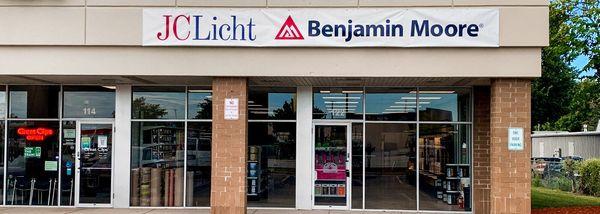 JC Licht Benjamin Moore Paint & Decor Store Yorkville