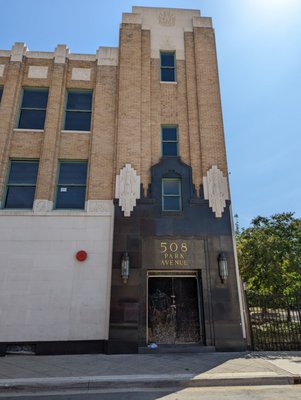 The three story building Robert Johnson recorded his last songs in. Eric Clapton recorded those same songs in the same room2003