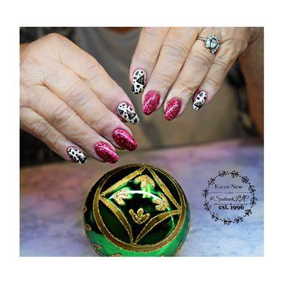 Christmas (animal print inspired) Light Elegance hard gel set