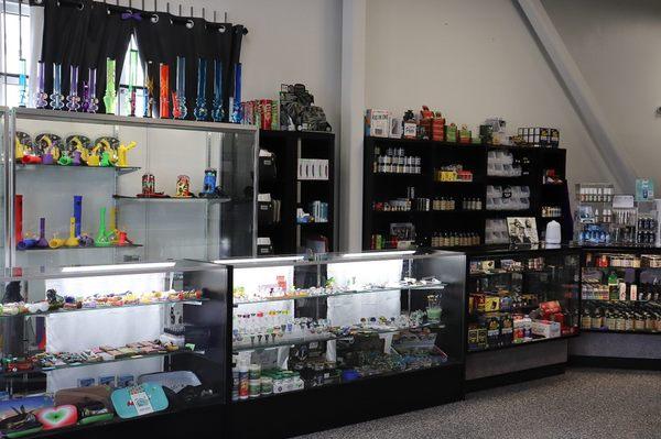 Bongs, Pipes, E-Nails and Etc.