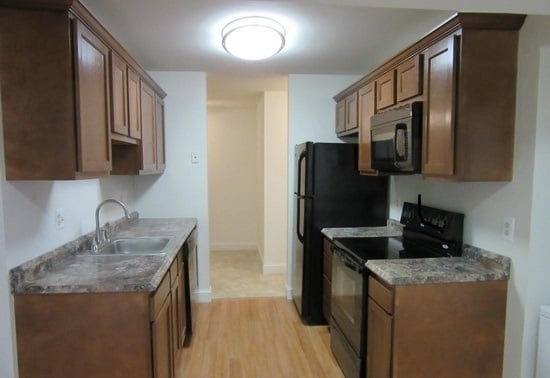 House Painted & New Kitchen (Cabinets, Floor & Appliances) Beautiful work!