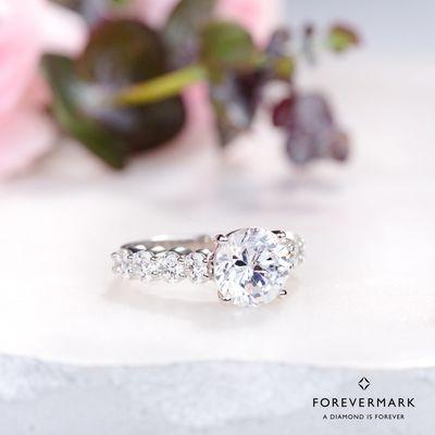 Largest Diamond Engagement Ring Selection in New England