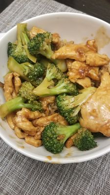 Chicken with broccoli