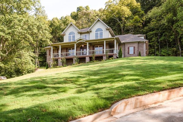 Brentwood, Tennessee listing courtesy of Kathy Abernathy, Real Estate Advisor with Engel & Völkers Nashville