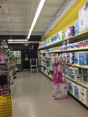 Milford Dollar General -- Junction Plaza : 161 East Main Street / Route 16, Milford               Interior