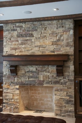 Mountain Ledge Stone, no mortar joint.