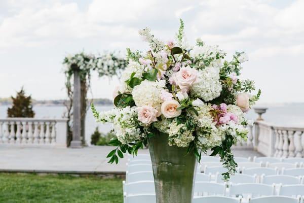 Ceremony flowers