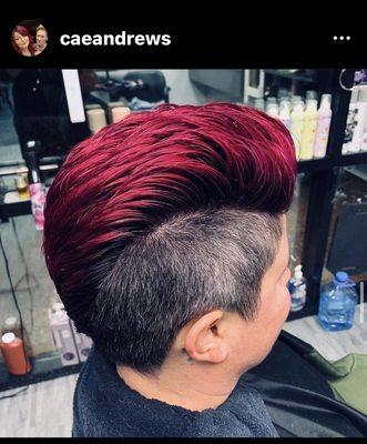 #fantasycolor #honiandhivesalonlasvegas #lgbtq #caeandrews