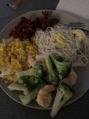 Egg and onion fried rice, Shrimp Brocoli, Veggie Mi Fun and bbq spare ribs