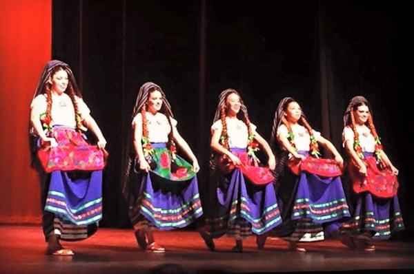 Ballet Folklorico Classes in Los Angeles