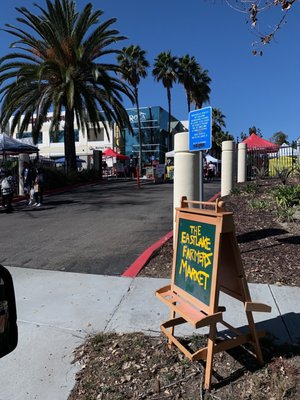 The Eastlake Farmers Market