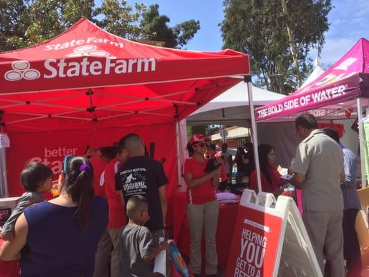 State Farm enjoys the company of many wonderful people at Fiesta Broadway in downtown LA!