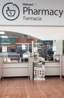 Wouldn't recommend this Pharmacy or Farmacia!