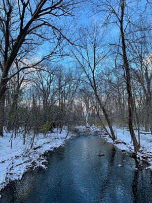 Paint Creek flowing through Dinosaur Hill in winter