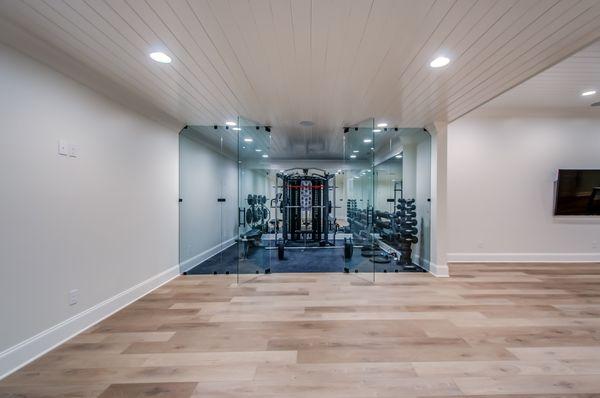 Basement customized workout room