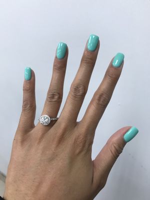 Queen Nails