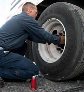 Service Tire Truck Centers