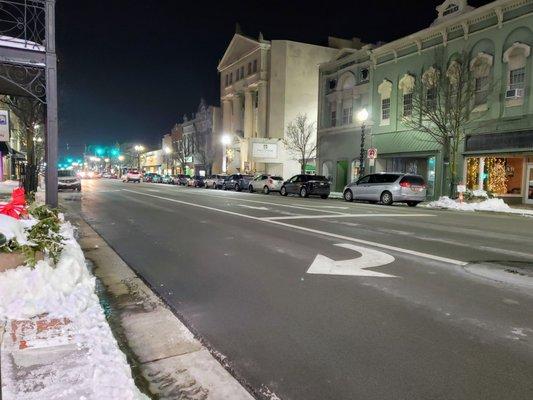 Looking South on Main St.. in Bowling Green