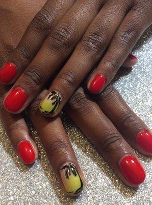 Hand painted gel manicure.