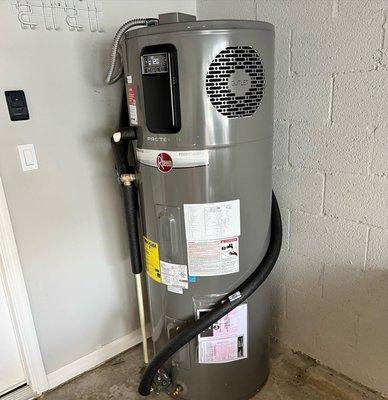 Hybrid Hot Water Heaters suck heat out of your garage and cut your energy consumption by ~10%