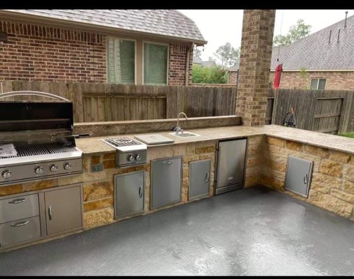 Custom outdoor kitchen