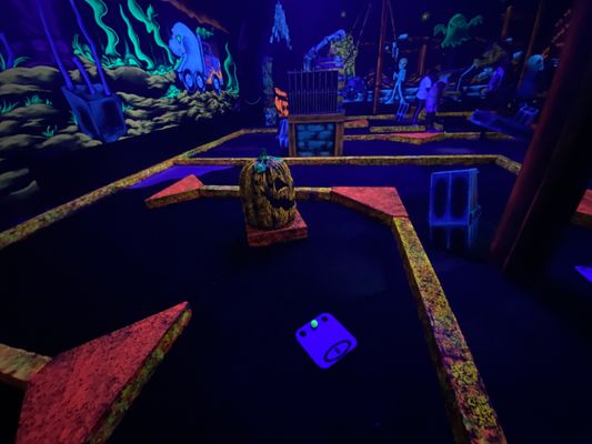 Monster mini golf