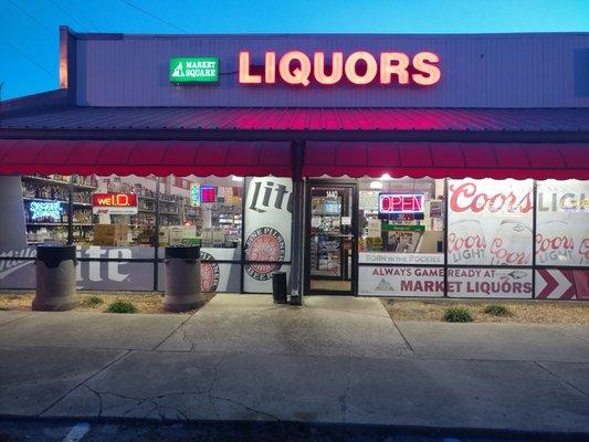 Market Square Liquors