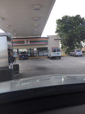 Entrance to gas station