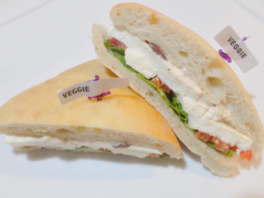 Caprese Sandwich