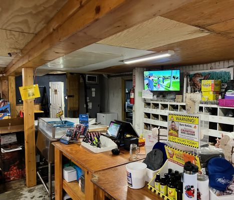 Cashier Counter and Weights.