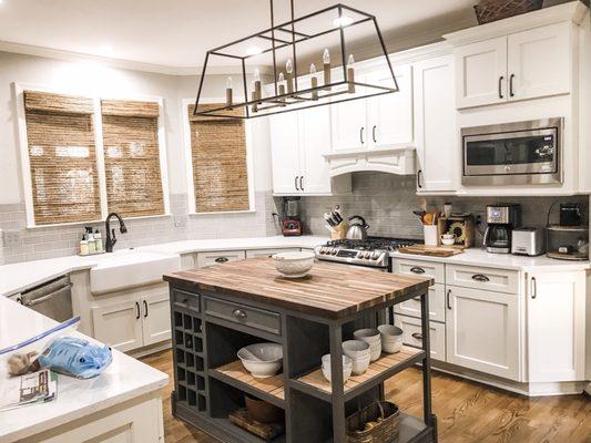 johns Creek Farmhouse kitchen