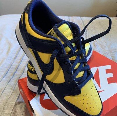 Nike Dunk Michigan Colorway Release