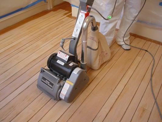 Sanding hardwood floor