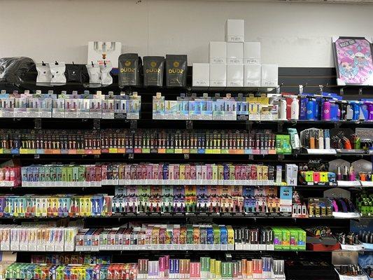 Large variety of disposable vapes!