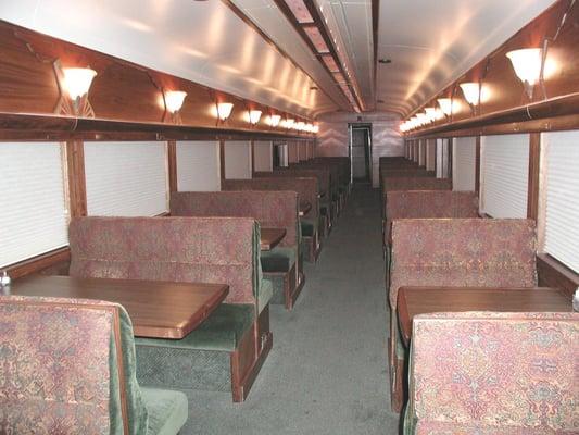 Yosemite Falls Dining Coach interior