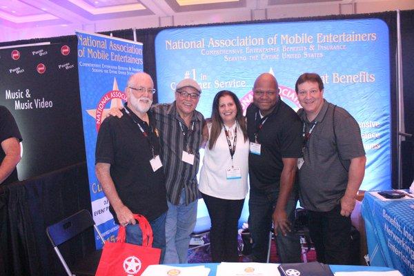 Ronald Mungo joins Joel Goodman, Carol Keslar, Ray Martinez and Matt Peterson at the DJ Expo.