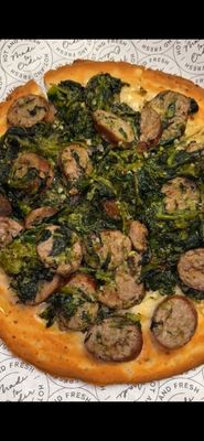 Sausage and broccoli rabe pizza