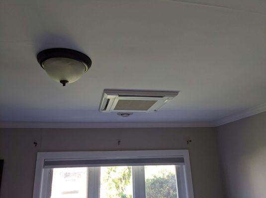 Ductless Ceiling Air Conditioning