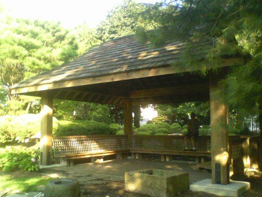 Park in late July.  View of the teahouse.  Lovely Oriental aesthetics!