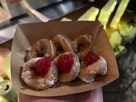 Cinnamon roll and very strawberry flavors