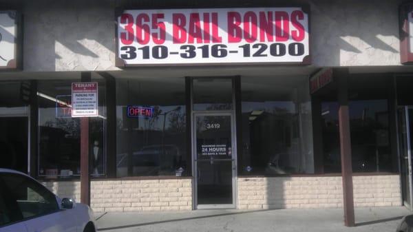 Located directly across the street from the Torrance Police Department and the Torrance Superior Court. Closest to the Jail!