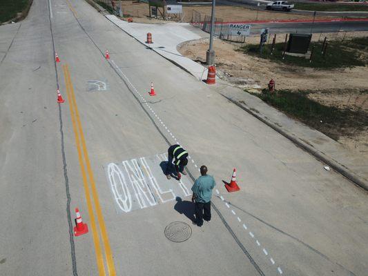 road painting