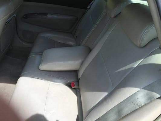 Leather seats for your comfort!